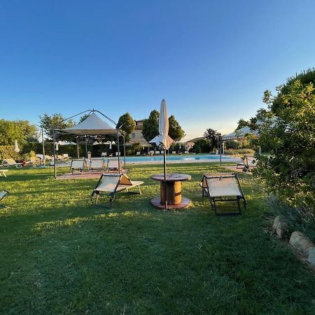 Agriturismo La Colmata Cesa  Exterior photo